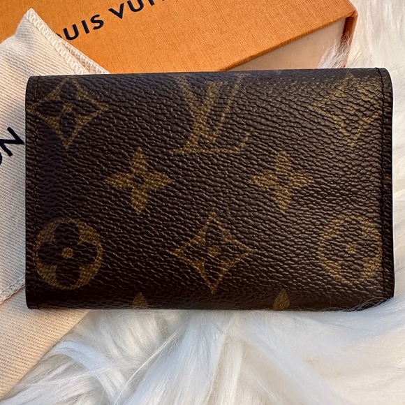 LOUIS VUITTON 6 KEY HOLDER MONOGRAM - Picture 2 of 12